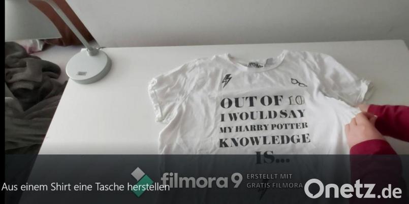 Auch eine Upcycling-Anleitung, wie aus einem alten T-Shirt eine Tasche entsteht, haben die Sudierenden der Fachakademie für Sozialpädagogik erstellt. Bild: nba