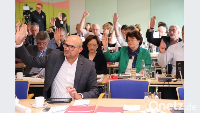 Nahezu einstimmig wurde der Haushaltsentwurf 2019 vom Kreistag verabschiedet. Bild: Thomas Dobler