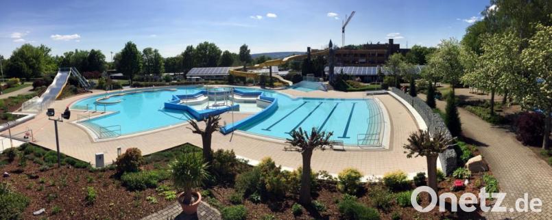 Noch ist ungewiss, wann das Erlebnisbad in Schwandorf wegen der Corona-Pandemie wieder eröffnen kann. Bild: Götz