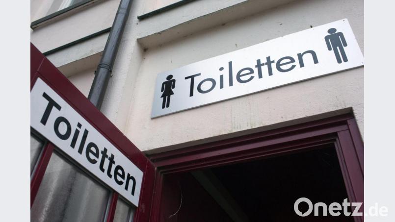 Mehrfach schon wurde bei Corona-Studien Virenmaterial in menschlichen Ausscheidungen gefunden. Bild: Jens Büttner/dpa