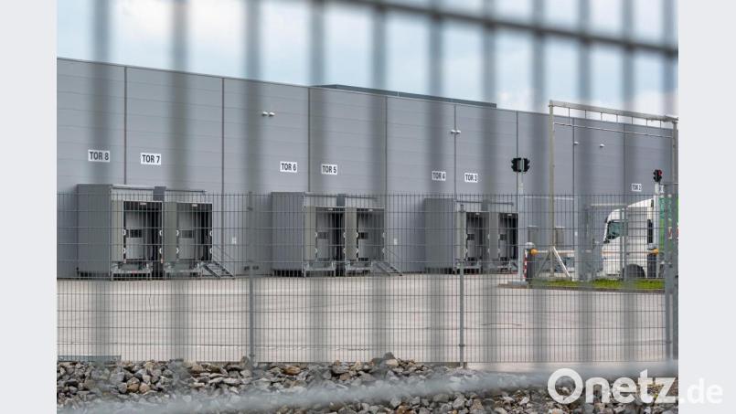 Das Betriebsgelände eines Schlachthofsnin Bogen. Bild: Armin Weigel/dpa