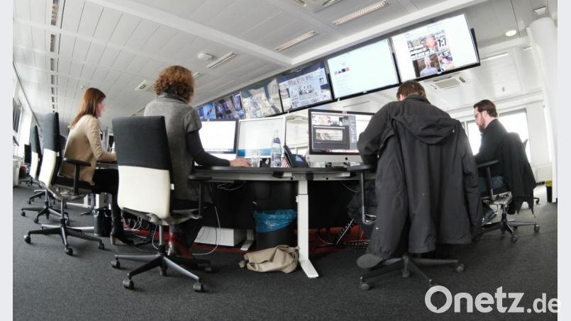 &quot;Bild&quot; (hier ein Blick in den Berliner Newsroom) ist zum wiederholten Male vom Presserat gerügt worden. Archivbild: Jörg Carstensen/dpa