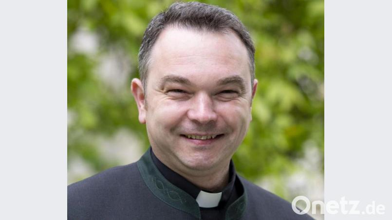 Benjamin Raffler aus Duisburg verbrachte ein Jahr in der Pfarrei St. Georg. Am Samstag steht die Priesterweihe im Regensburger Dom auf dem Programm, am Sonntag die Primiz in Amberg. Bild: ads