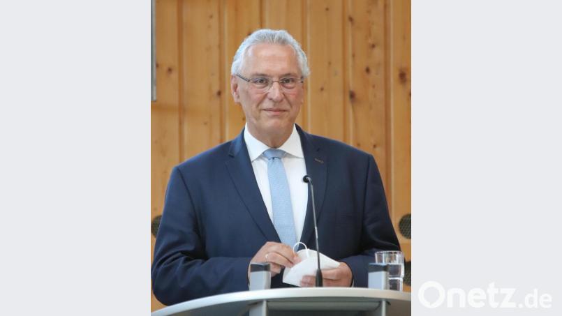 Innenminister Joachim Herrmann: &quot;Unsere VII. Bereitschaftspolizeiabteilung hat sich in den 30 Jahren ihres Bestehens hervorragend entwickelt und einen rasanten Wachstumskurs hinter sich. &quot; Bild: mfh