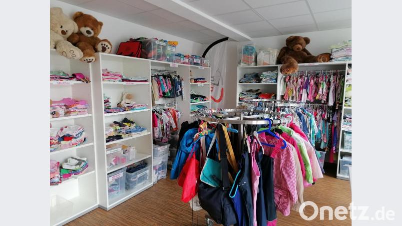 Junge Familien finden bei Carla Ausstattung für ihre Kinder. Bild: exb/Schwangerschaftsberatung Weiden