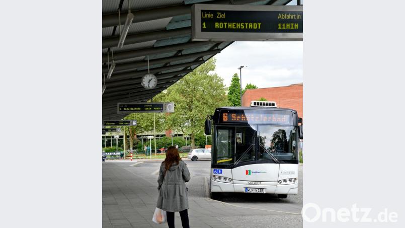 Wer als Nutzer des öffentlichen Nahverkehrs darauf wartet, dass durch die vorübergehende Mehrwertsteuersenkung auch die Fahrtarife sinken, kann lange warten. Bild: Petra Hartl