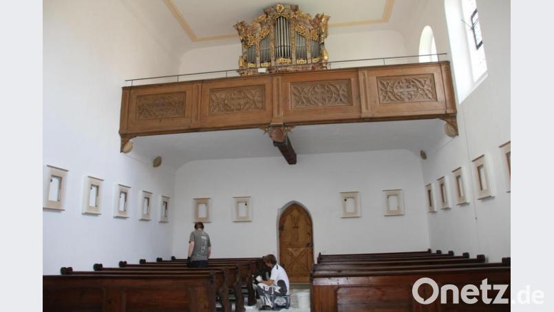 Die letzten Renovierungsarbeiten im Innern der Katharienenkirche laufen derzeit auf Hochtouren, damit sie zur großen Eröffnungsfeier am 30. Juni abgeschlossen sind. Bild: ads