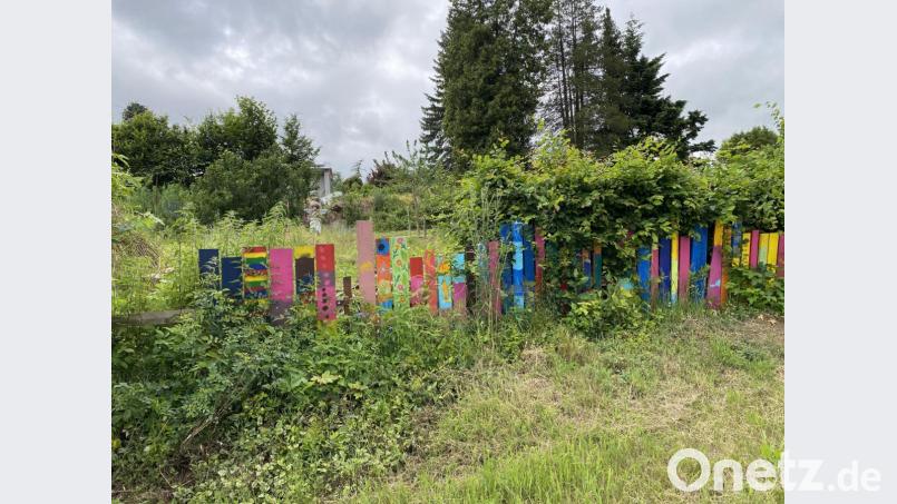 Der Naturgarten am Ende der Hochstraße ist das Aushängeschild der Kinder- und Jugendbeauftragten Martina Heimann und Beate Spickenreuther, die vom Gemeinderat in ihren Ämtern bestätigt wurden. Bild: Eichl