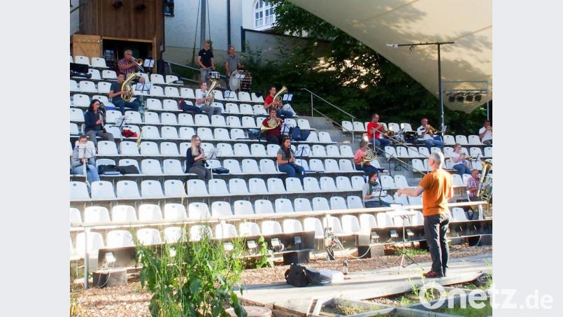 Am Freitagabend wird die Stadt- und Jugendblaskapelle „Grenzlandbuam“ eine Probe auf der Freilichttribüne vornehmen. Bild: exb
