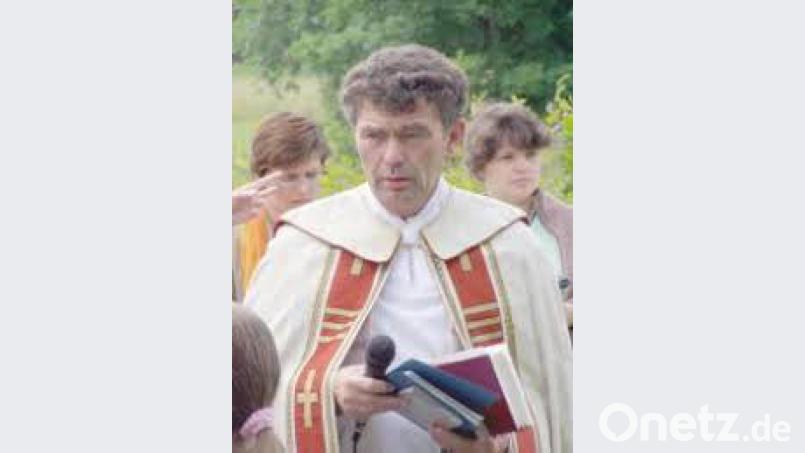 Pfarrer Ambros Trummer beim 25 jährigen Priesterjubiläum. Bild: hme