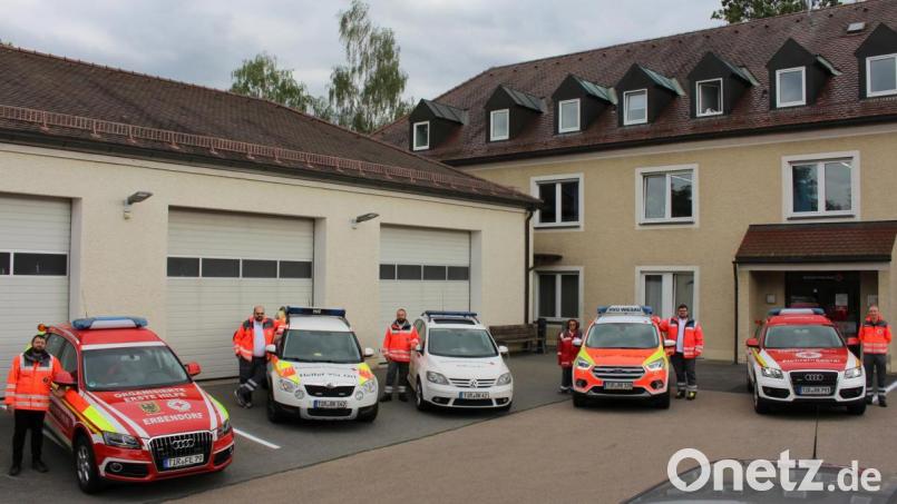 Die Helfer-vor-Ort-Standorte des Kreisverbandes Tirschenreuth im BRK mit eigenem Einsatzfahrzeug haben seit Mittwoch wieder ihren Dienst aufgenommen. Bild: Sven Lehner/exb