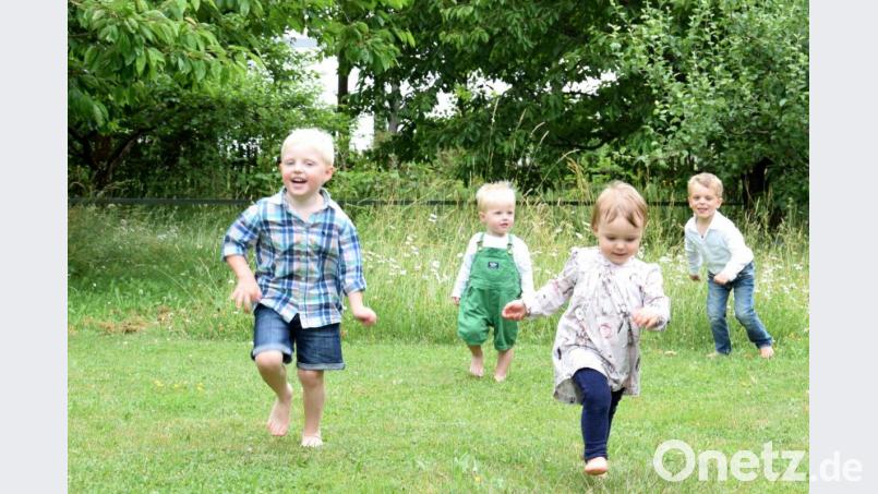 Das Tautreten ist für die Füße ein sinnlicher Genuss. Auch Kindern macht das ganz besonders Spaß. Bild: privat