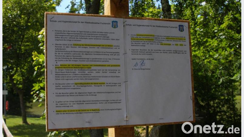 Das Hygiene- und Schutzkonzept für den Waldbadeweiher Fuchsmühl sorgt für die Sicherheit am Freizeitgelände. Bürgermeister Wolfgang Braun bittet eindringlich darum, die Vorgaben einzuhalten. Bild: wro