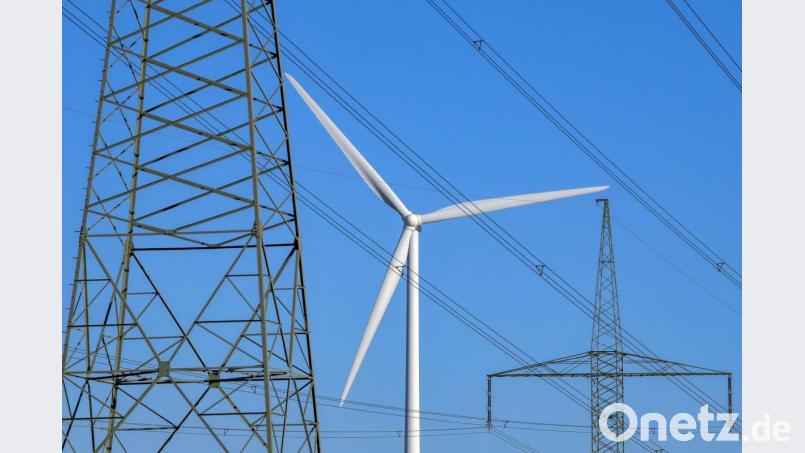 Stromkunden auf dem Land zahlen einer Erhebung zufolge zwei Prozent mehr als Städter. Bild: Patrick Pleul/dpa