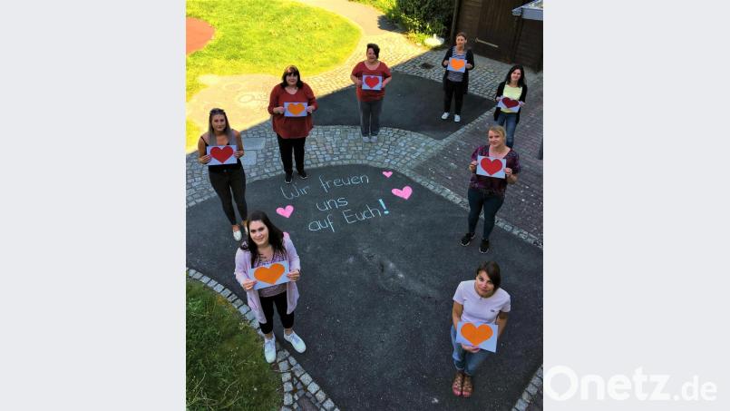Das Team des Kunterbunt-Kindergartens wartet schon sehnsüchtig auf die Kinder. Ab dem heutigen Montag dürfen die Vorschulkinder und deren Geschwister die Einrichtung wieder besuchen. Bild: njn