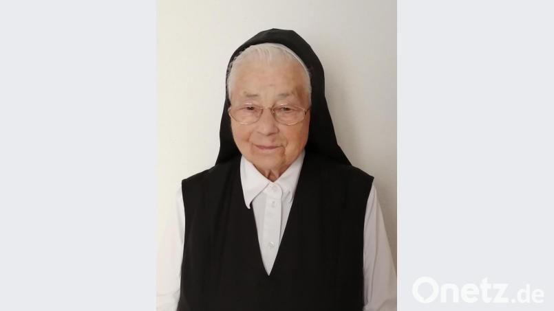 Schwester Hildegunde Landes ist mit ihren 90 Jahren noch immer rüstig. Bild: mma