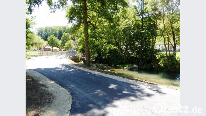 Die neue Lauterachbrücke, die jetzt geteert wurde. Bild: jp