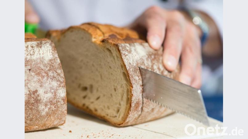 Beim Frühstück denkt Wolfgang Ruppert nach. Bild: Patrick Seeger/dpa