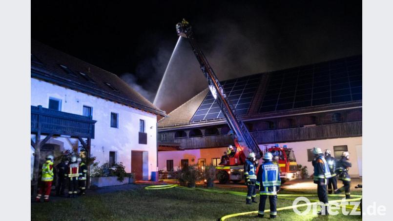 Feuerwehreinsatz in Haag bei Ursensollen. Bild: dmra