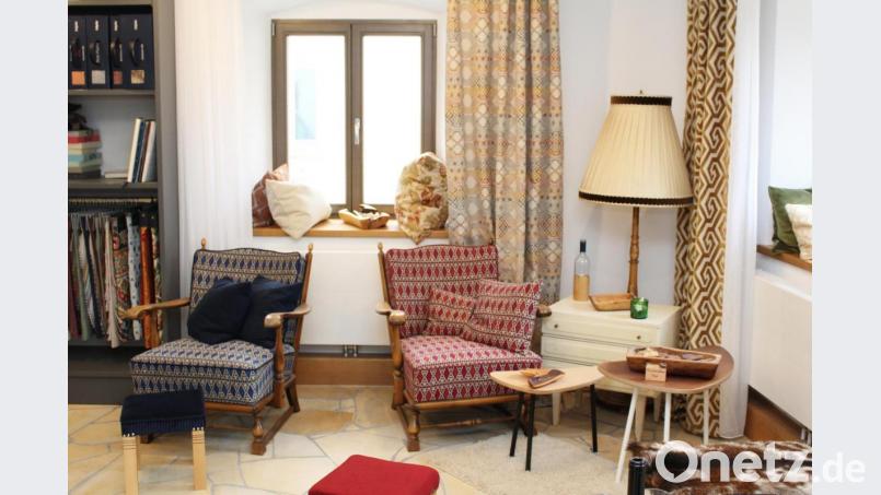 Alte Möbel erstrahlen in der Polsterei von Maria Uhlemann in neuem Glanz. Bild: Evi Wagner