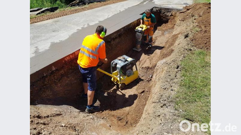Einsatzort Gösselsdorf: Einer von vielen Wasserrohrbrüchen, mit denen der Zweckverband konfrontiert wurde. Bild: Gemeinde Schmidgaden /exb