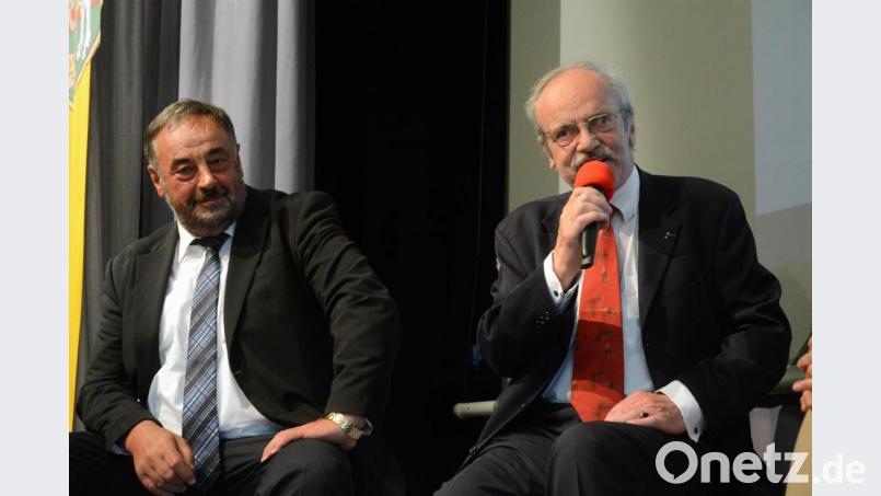 Waldthurns Bürgermeister Josef Beimler und Jaroslav Fürst von Lobkowitz (von links). Bild: gsb