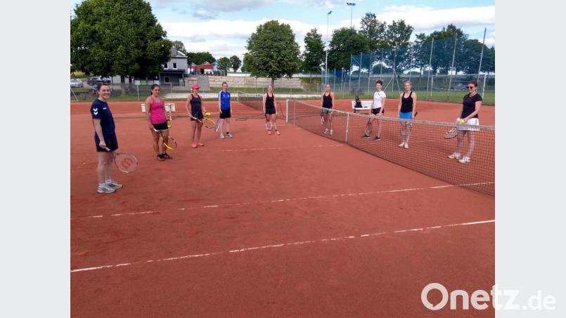 Die Meisterschaften für Frauen und Männer lösten einen wahren Tennisboom bei der DJK Ensdorf aus. Bild: tra