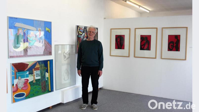 Wenn der Kurator zum Künstler wird: Wolfgang Herzer hat mit Werken aus dem Lagerbestand des Kunstvereins eine vielfältige und doch stimmige Ausstellung geschaffen. Bild: stg