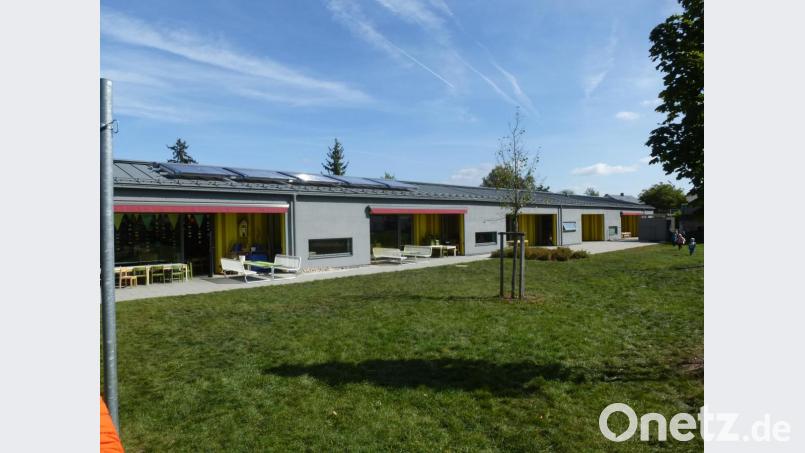 Im Garten des Kinderhauses St. Barbara wäre genügend Platz für eine Container-Lösung, sagen die Eltern. Die Kirche als Träger hat eine solche Lösung schon einmal genehmigt. Bild: bk