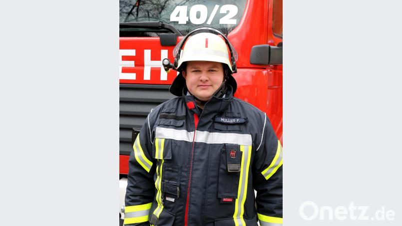 Felix Müller wird erneut zum Kommandanten der Flosser Feuerwehr gewählt. Bild: mef