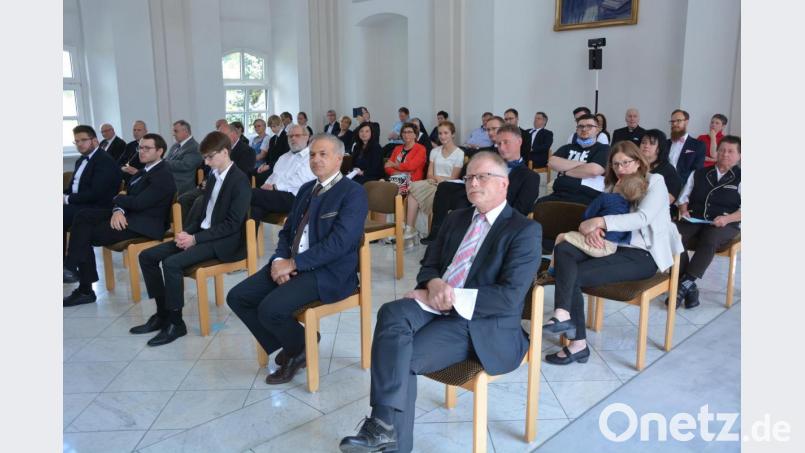 Blick in den Festsaal des Schlosses Fockenfeld, wo am Samstag im feierlichen Rahmen die letzte Abiturfeier stattfand. Bild: jr
