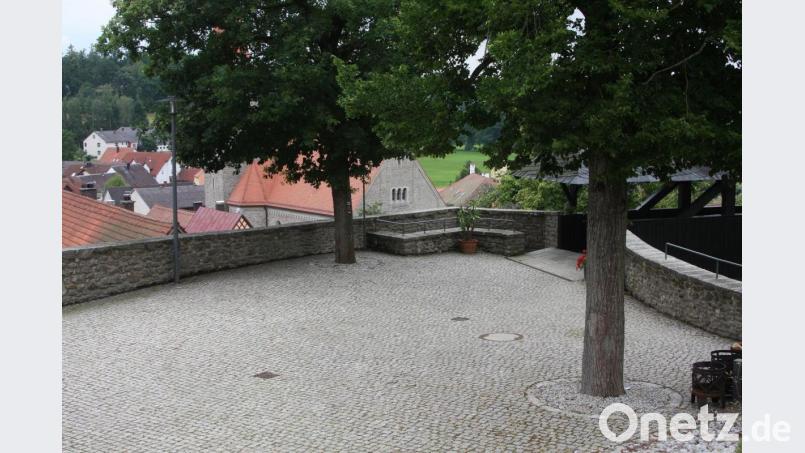Die beliebten Veranstaltungen im Burghof (Bild) werden heuer nicht mehr stattfinden. Bild: wro