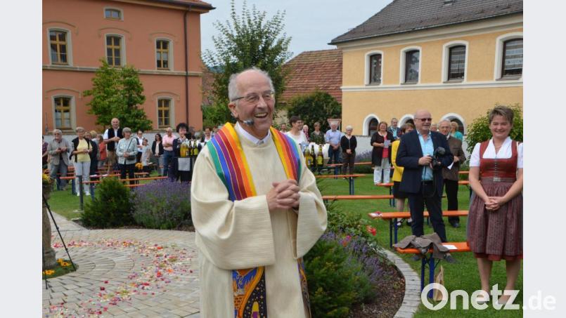 Voller Dankbarkeit blickte der Jubilar auf die vergangenen 50 Jahre zurück. Neben viel Freude gab es doch auch so manches Leid. Bild: dob