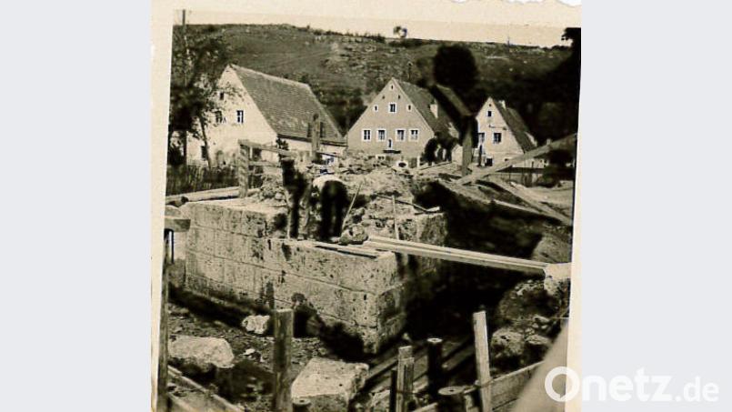 Im Jahr 1950 wurde die jetzige obere Lauterachbrücke gebaut, jetzt wird sie saniert. Repro: Staatliches Bauamt Amberg-Sulzbach