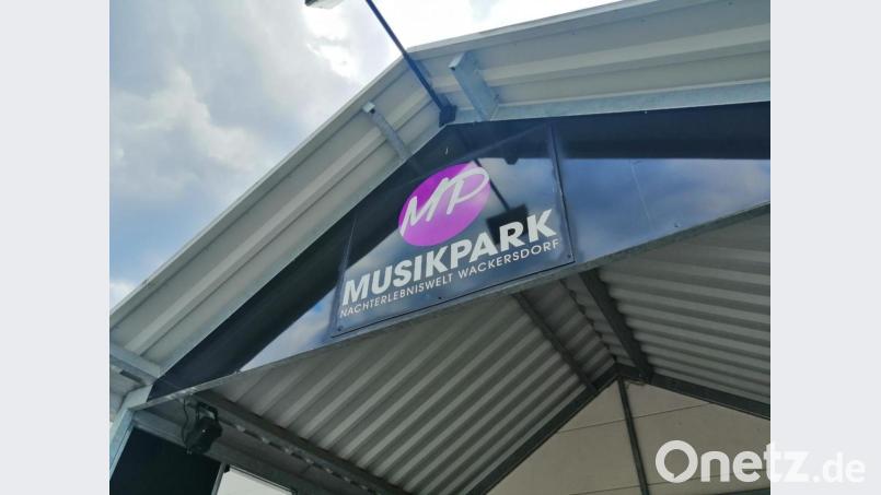 Seit mehreren Monaten gibt es im Wackersdorfer Musikpark und anderen Discotheken schon keine Party mehr. Wegen der Coronakrise dürfte das auch auf absehbare Zeit so bleiben. Bild: anv