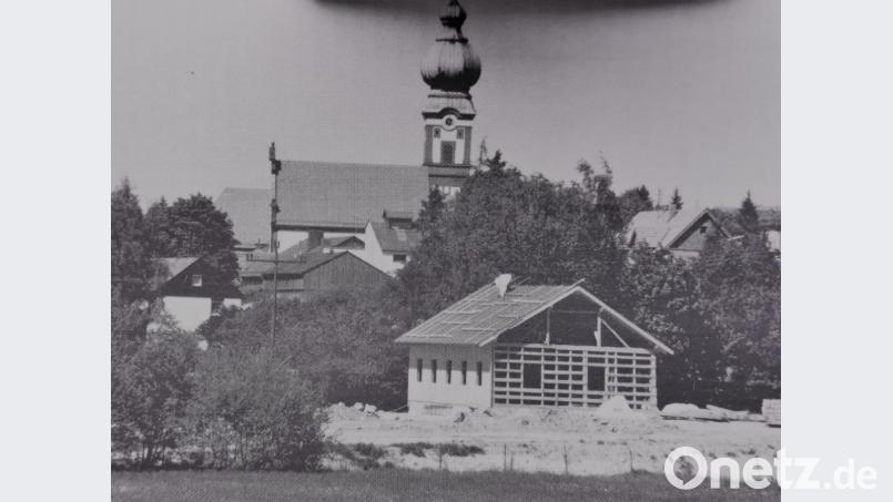 In den Jahren von 1988 bis 1990 baute der OWV das Wanderheim. Bild: gz (Archiv)