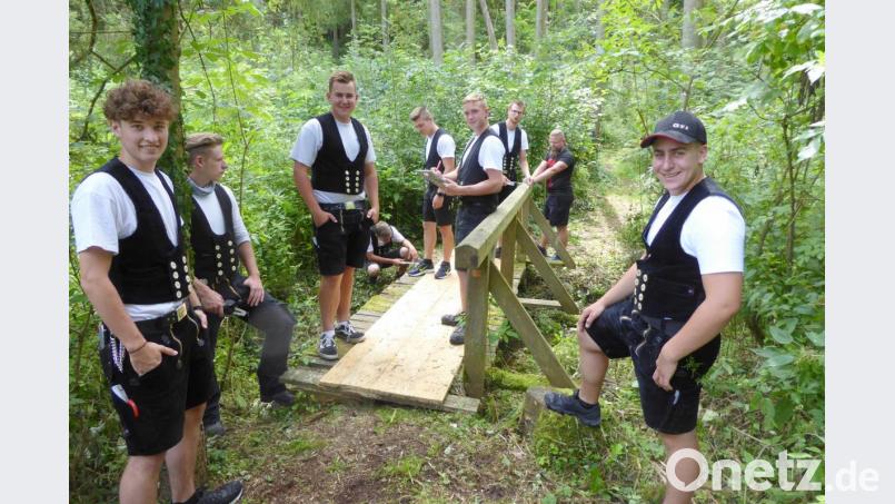 Auch diese kleine Holzbrücke über den Klingenbach soll erneuert werden. Bild: fsb
