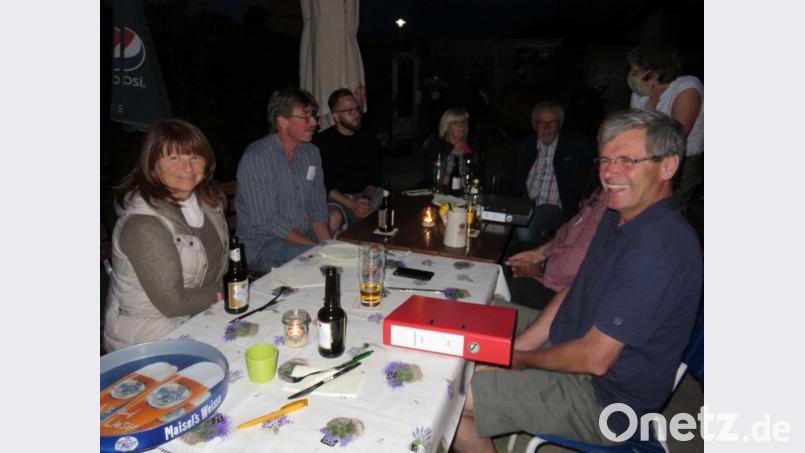 Es war das erste Treffen des Stammtisches seit der Wahl. Bild: exb