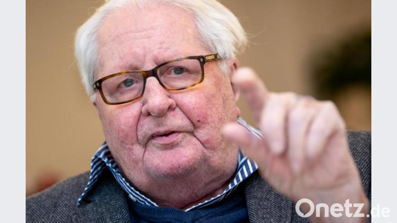 Hans-Jochen Vogel, ehemaliger Parteivorsitzender der SPD und Bürgermeister von München, aufgenommen bei einem Interviewtermin.. Der frühere SPD-Chef Hans-Jochen Vogel ist tot. Bild: Sven Hoppe/dpa