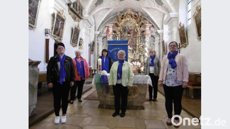 Der Führungskreis erinnert im Gottesdienst an die Gründerin des Katholischen Frauenbunds. Bild: rgl