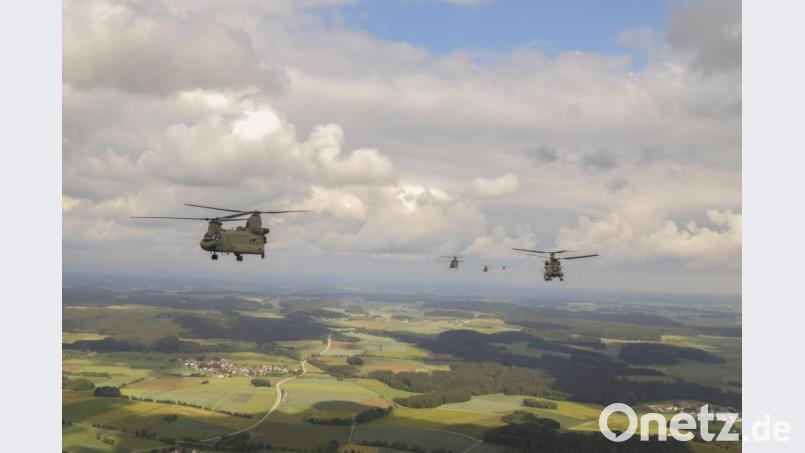 Noch fliegen die amerikanischen Chinook-Hubschrauber über den US-Truppenübungsplätzen in der Oberpfalz. Bild: Spc. Hunter Garcia
