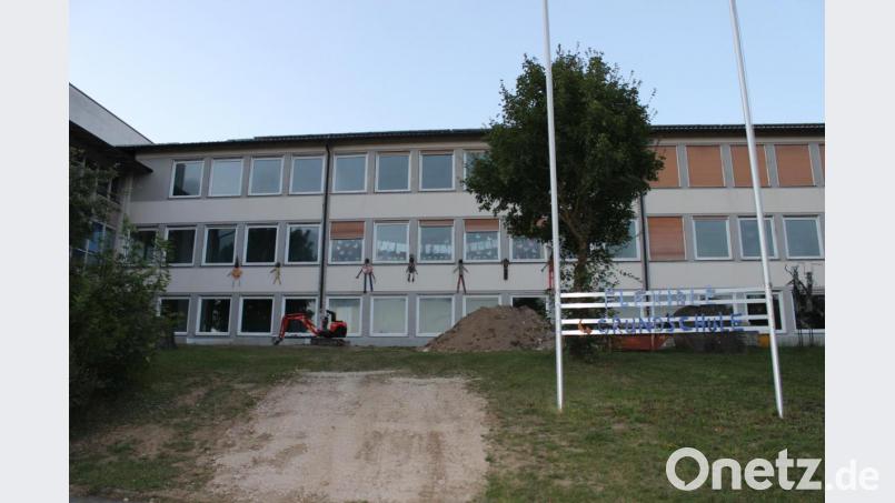 Für die Sanierung der Dr.-von-Ringseis-Grundschule ist es schwierig Baufirmen zu finden Bild: pko