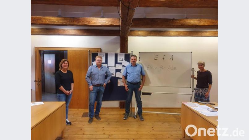 Die Jury bilden die Bürgermeister Hermann Mertel, . Bernhard Köller,Zweite Bürgermeisterin Doris Lehnerer und VG-Mitarbeiterin Karin Hiltel. Bild: exb