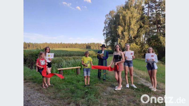 Pfarrer Hartmut Klausfelder eröffnet am Samstag in Frankenberg den Weg von &quot;Kigo to go&quot;. Bild: rpp