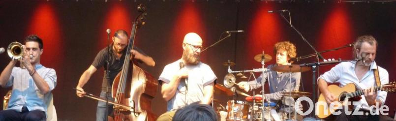 Spielte heuer quasi im Vorprogramm zum Palazzo-Festival: die oberbayerische Band "Dreiviertelblut". Bild: Wilhelm Amann