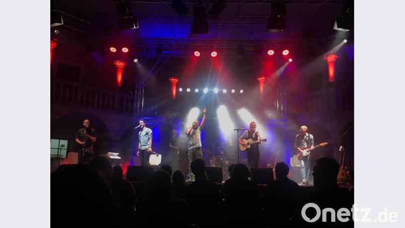 Spielte heuer quasi im Vorprogramm zum Palazzo-Festival: die oberbayerische Band "Dreiviertelblut". Bild: Wilhelm Amann