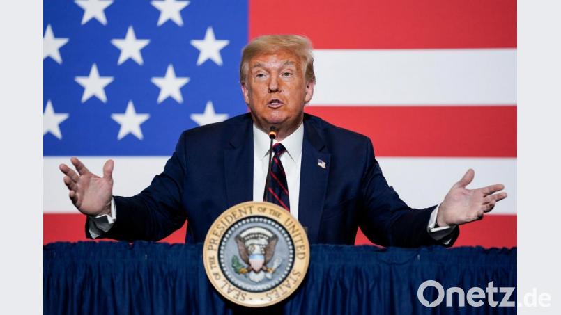 Donald Trump twittert sich um Kopf und Kragen. Archivbild: Evan Vucci/dpa