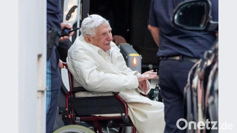 Der emeritierte Papst Benedikt XVI bei seinem Besuch in Regensburg. Bild: Daniel Karmann