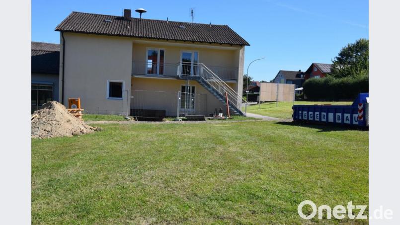 Viele Gewerke zur energetischen Optimierung des Gemeindehauses wurden in der Sitzung des Marktrats vergeben, damit die Arbeiten zügig vonstatten gehen können wie hier im Gemeindehaus. Bild: fla