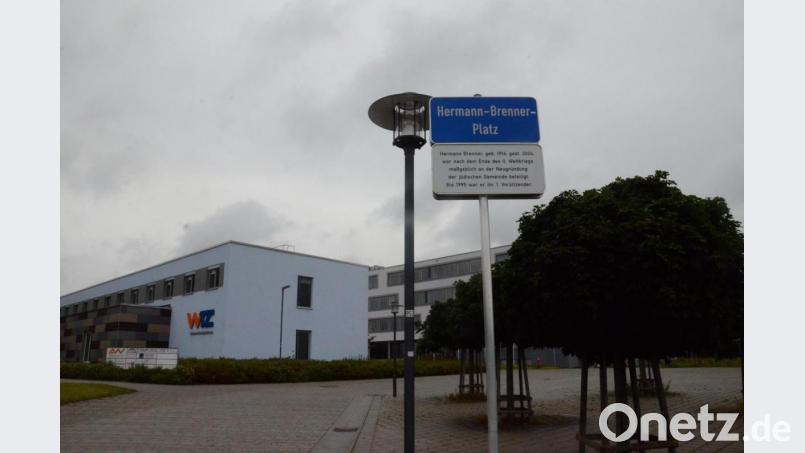 Das Schild, das Gregor Michl für seine Arbeit inspiriert hat. Bild: Kunz